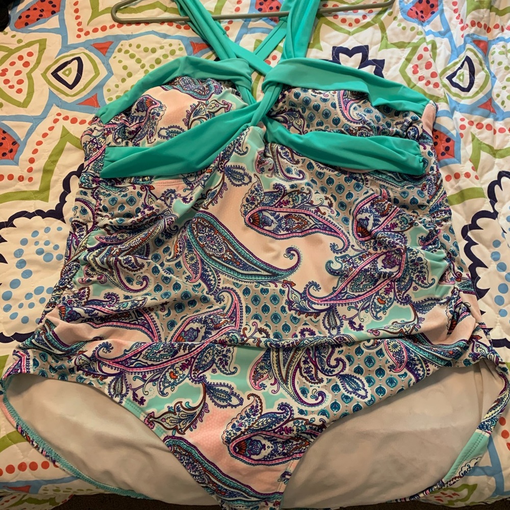 One piece swimsuit